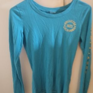 Long Sleeve Hollister shirt